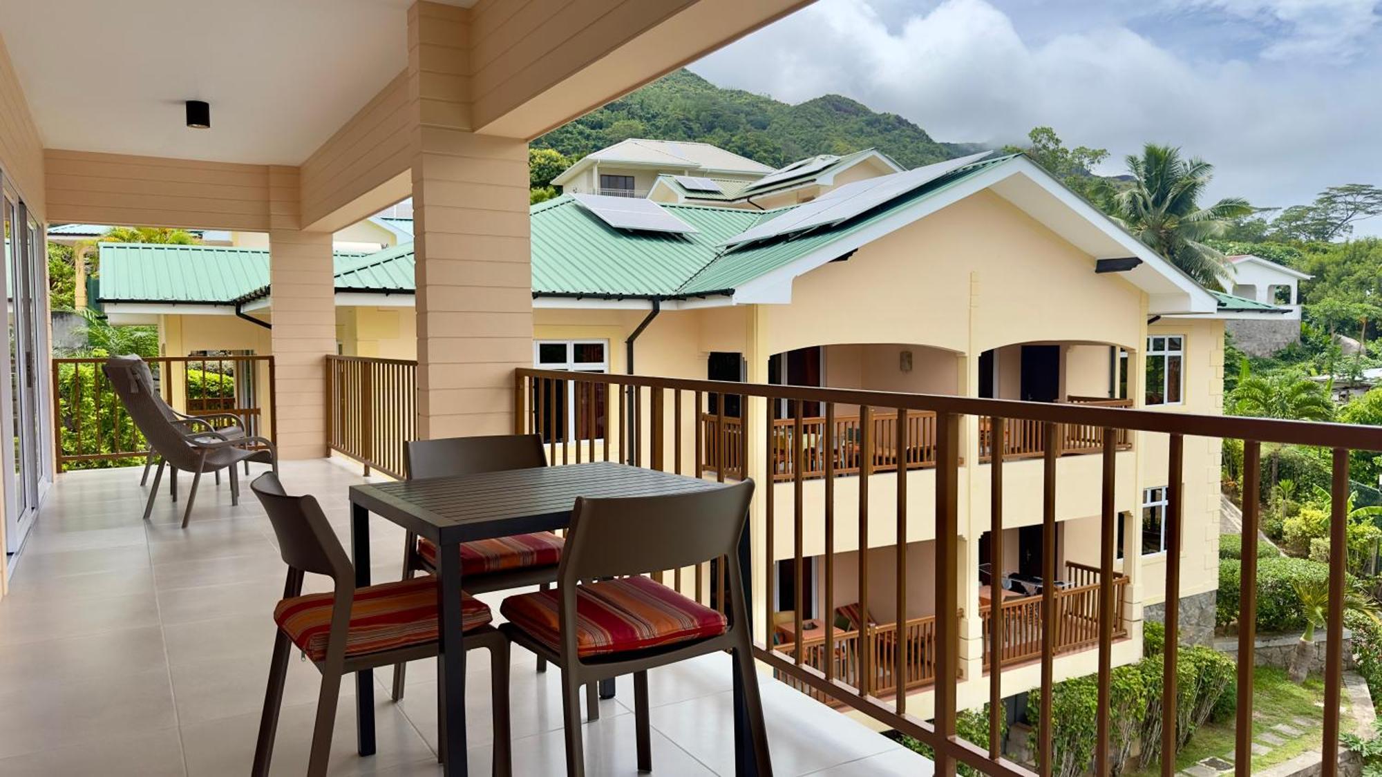 The Palm Seychelles Apartment Bel Ombre Exterior photo
